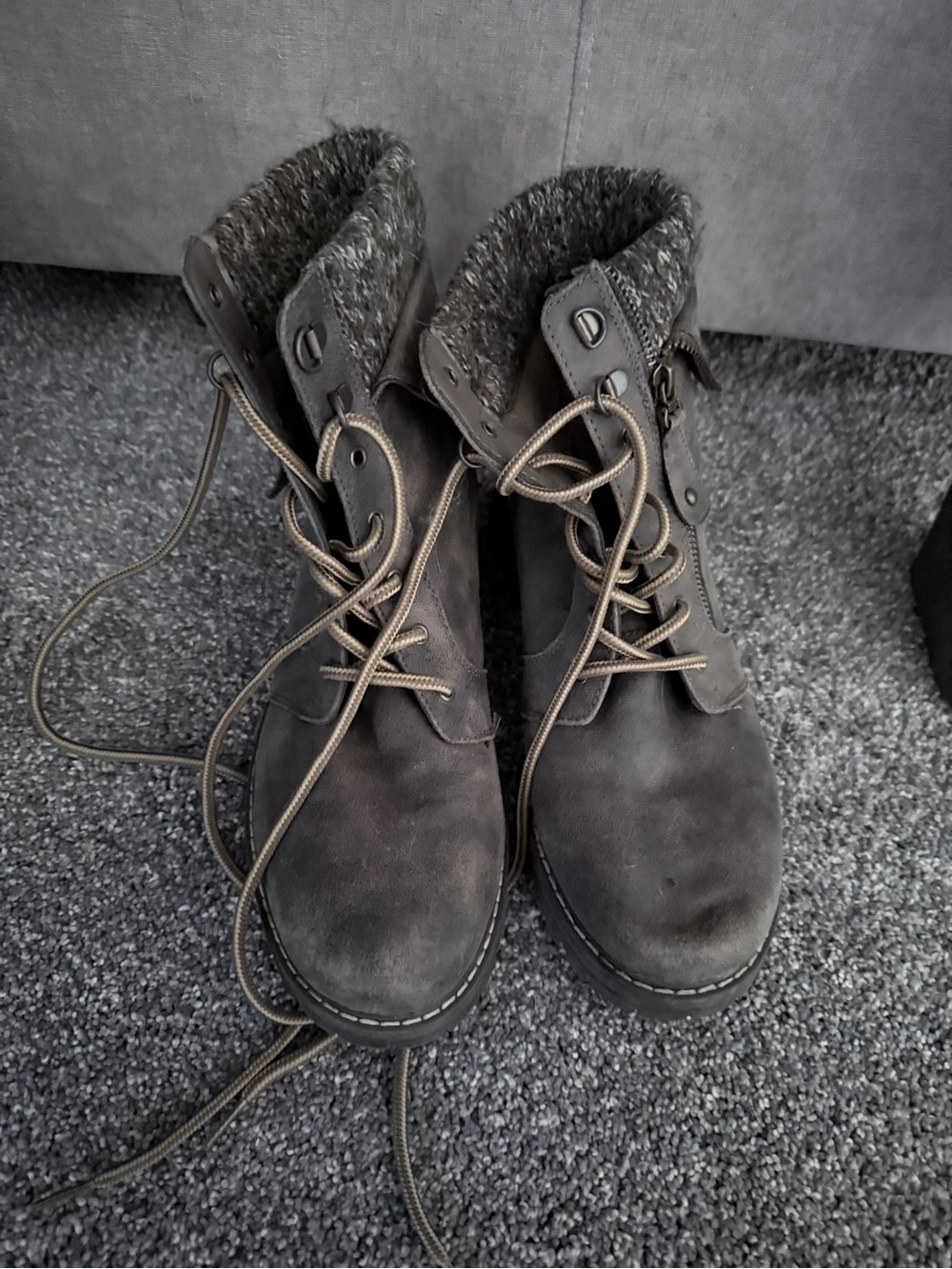 Women’s Lace-Up Fleece-Lined Ankle Boots - Gray